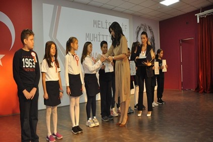 “Öğrenciler dil alanındaki başarılarını tescilledi” 