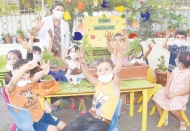 Öğrenciler, fidan dikip doğa fotoğrafı çizdi