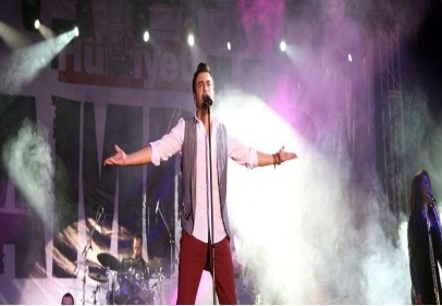 Öğrenciler Gökhan Tepe ile coştu