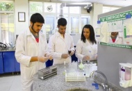 Öğrenciler için adeta bir okul gibi görev yapıyor