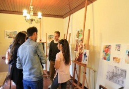 Öğrenciler, sanatsal etkinliklerini uygulamalı olarak gerçekleştiriyor