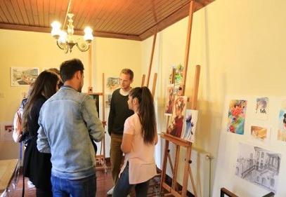 Öğrenciler, sanatsal etkinliklerini uygulamalı olarak gerçekleştiriyor