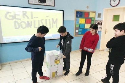 Öğrenciler, sıfır atık projesine destek veriyor