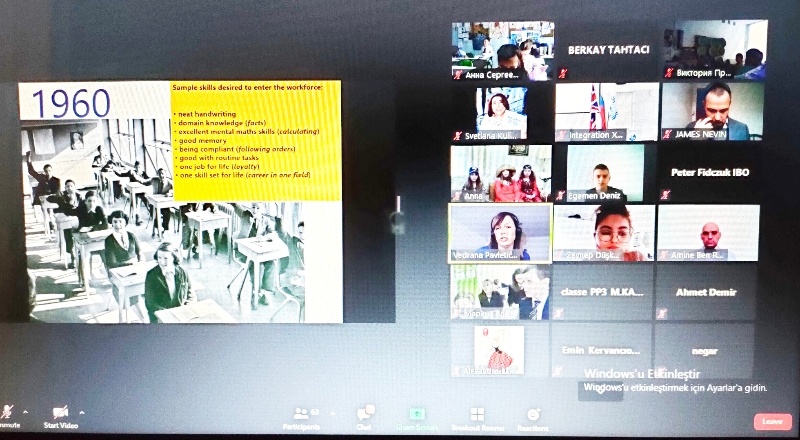 Öğrenciler, “Uluslararası Daha İyi Bir Dünya İçin Çocuklar” konferansında