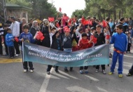 Öğrenciler yürüdü