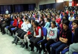 Öğrencilere ''obezite ve dengeli beslenme'' semineri verildi 