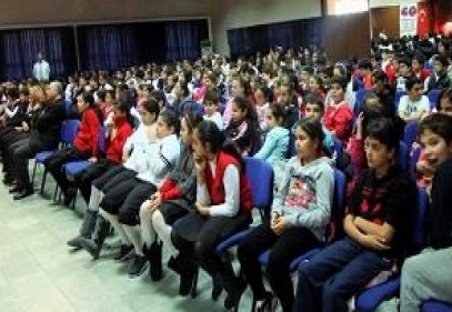 Öğrencilere ''obezite ve dengeli beslenme'' semineri verildi 