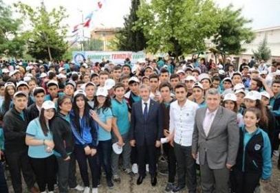 Öğrencilerimizin yanındayız
