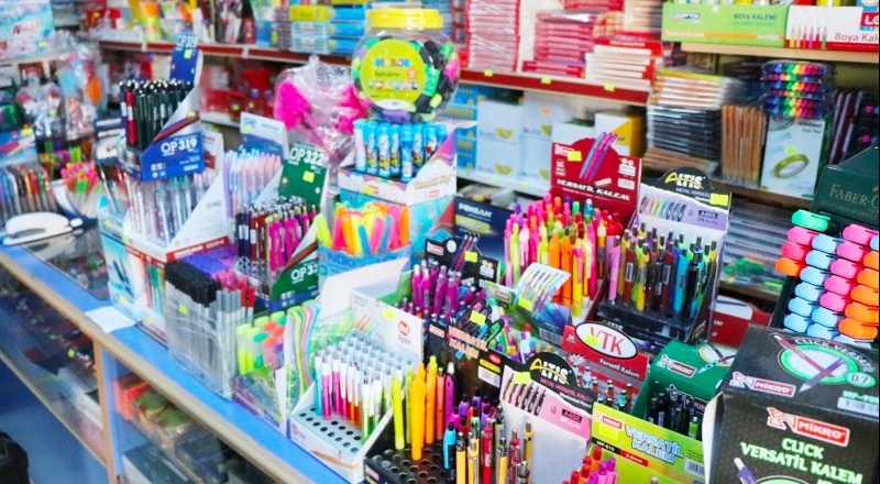 Öğrenciyi, veliyi ve esnafı zor durumda bırakmayacak bir çözüm bulunmalı