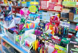 Öğrenciyi, veliyi ve esnafı zor durumda bırakmayacak bir çözüm bulunmalı