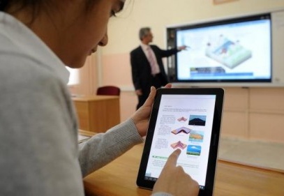 Öğretmen ve derslik sayısı arttı