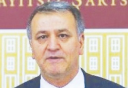 Öğretmen ve müdür yardımcıları açığa alındı