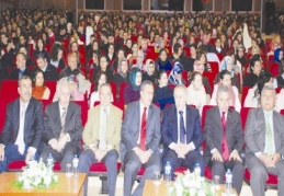 Öğretmenler görevini yaparsa geleceğine güvenle bakabiliriz