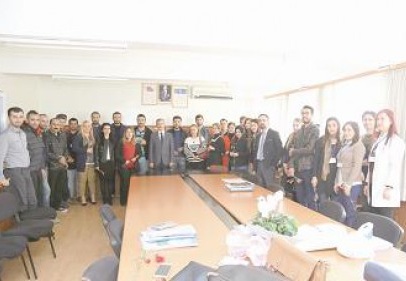 Öğretmenler Günü’nde eski okulundaydı