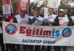 Öğretmenler hak ettiği ilgi ve değeri görmüyor