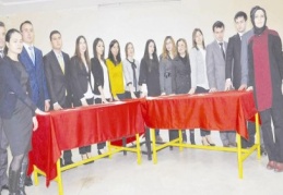 Öğretmenler yemin ederek göreve başladı