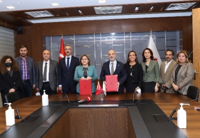 Öğretmenlere sertifika verilecek