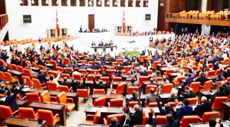 Öğretmenlik Meslek Kanunu Teklifi kabul edildi