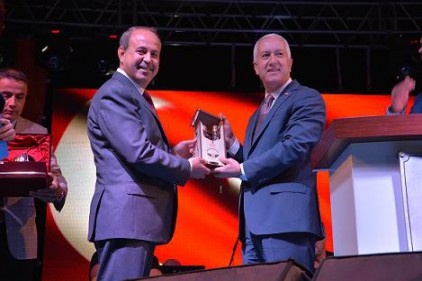 Oğuzeli Belediyesi 9. Geleneksel Nar Yöresel Kurutmalık Kültür ve Sanat Festivali yapıldı