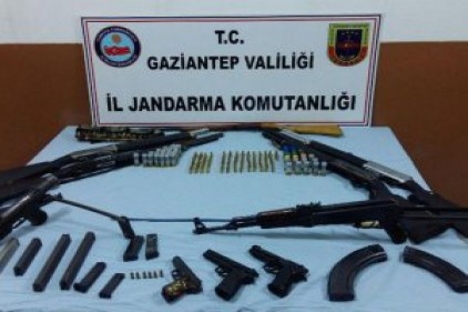 Oğuzeli&#8217;nden cephanelik gibi ev