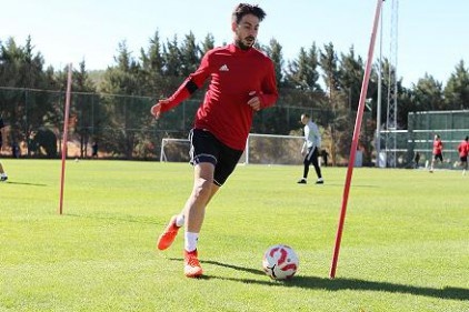 Okan Derici forma bekliyor