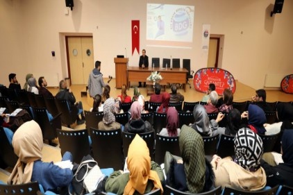 Okuduğumuzda yüreğimiz, düşünme kapasitemiz ve konuşmamız değişiyor 