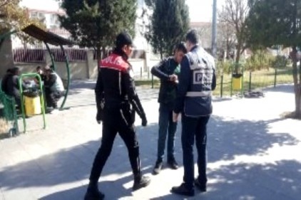 Okul çevrelerinde 183 kişinin GBT kaydı soruşturuldu