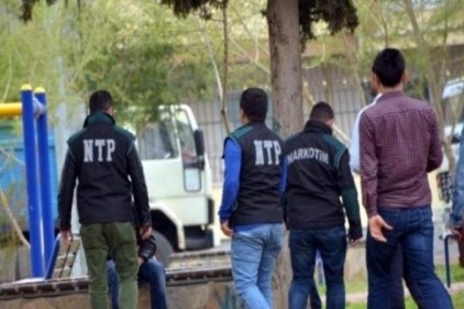 Okul çevrelerinde denetimler sürüyor 