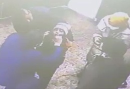 Okul müdürü, öğrenciyi heimlich manevrası ile hayata döndürdü