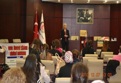 “Okul Öncesi Eğitime Sihirli Dokunuş Projesi” ile öğretmenler eğitiliyor