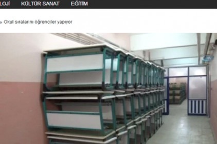 Okul sıralarını öğrenciler yapıyor