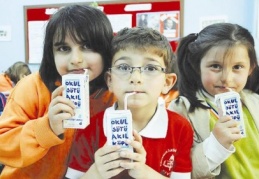 ''Okul Sütü''ne üreticiden destek