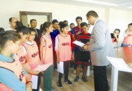 Okul takımlarına kupaları ve sertifikaları verildi