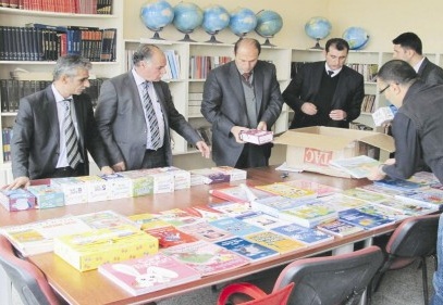 Okullara 19 tane kütüphane kuruldu