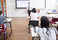 "Okullarda önlem ve koruyucu malzemeler yeterli değil"