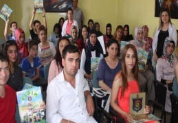 Okuma-yazma bilmeden lisan öğrendi