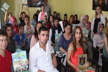 Okuma-yazma bilmeden lisan öğrendi
