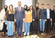 “Okursanız, hadiseleri yorumlama tarzınız gelişir”