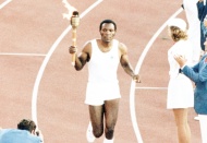 Olimpiyat şampiyonu atlet yaşamını yitirdi