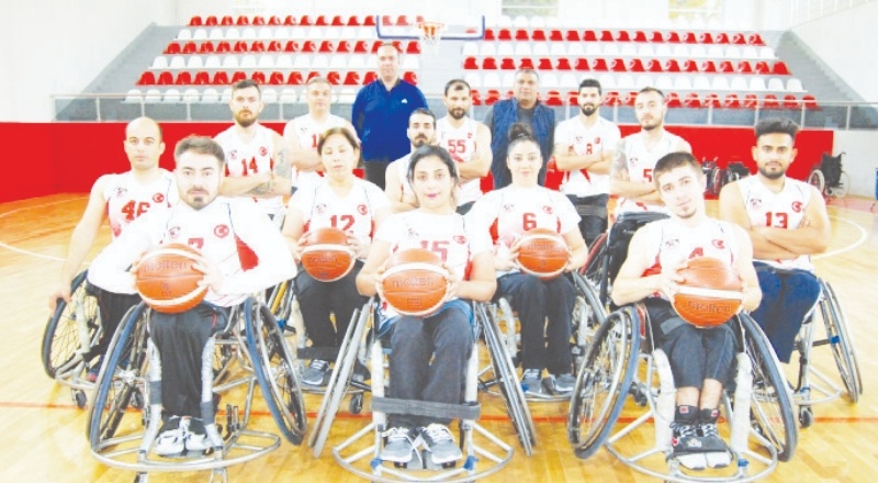 Olimpiyatlara iki sporcu davet edildi