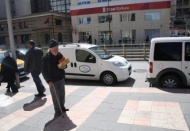 Olmayan yerlere sarı emniyet çizgisi yapılsın