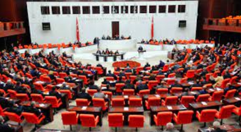 Omicron varyantı TBMM'ye sıçradı; son 10 günde 9 AKP'li vekil Koronavirüs'e yakalandı