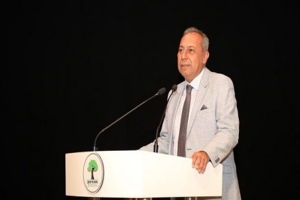 Ömür, o atın hızıyla o ağacın gölgesini geçecek kadar kısa