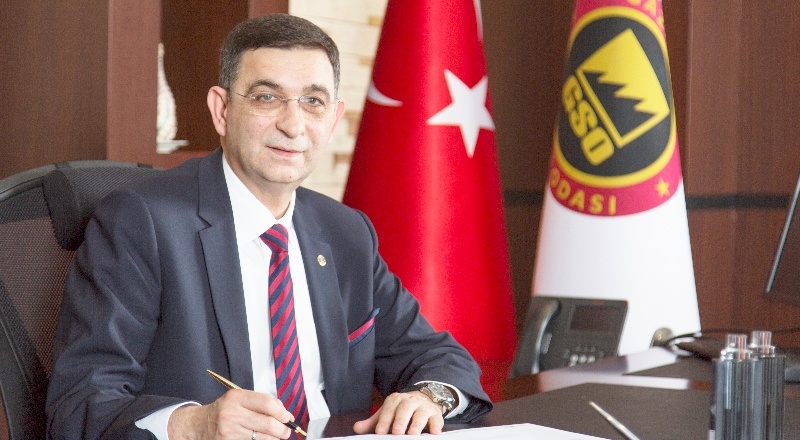 Omuz omuza vererek yazılmış bir destan