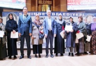 "Önce çocuklarımızı okuttuk şimdi de biz okumaya başladık" 