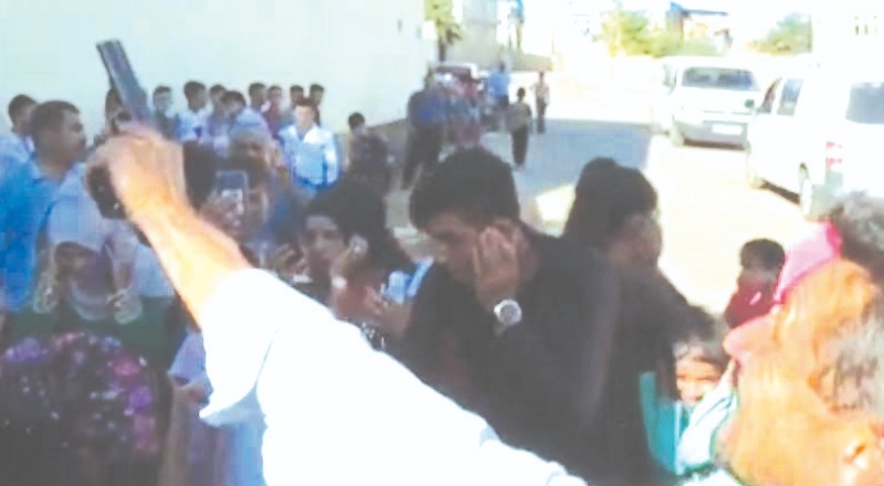 Önce yüzükleri taktı sonra magandalık yaptı