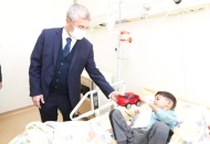 Onkolojinin minikleri moral buldu