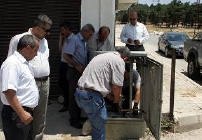 Onlar yapıyor hırsızlar çalıyor