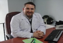 Op.Dr. Erhan Tümer SEV Amerikan Hastanesi’nde 