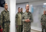Orgeneral Akar'ın sınırı denetledi